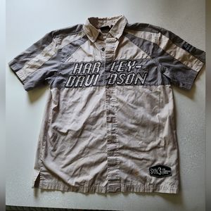 Harley Davidson Embroidered, patches Mens short sleeve collard Button up Sz M